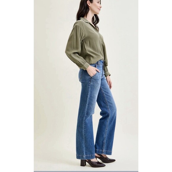 Judy Blue Any Time Any Place Wide Leg Jeans Light Wash Size 14 31 Stretch Boho - Picture 3 of 16